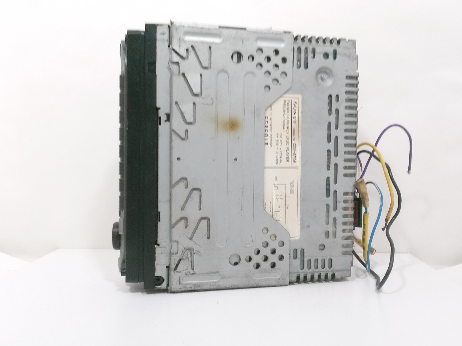 Sony CDX-GT06 AM/FM Radio CD Player Detachable Face Untested For Parts/Repair