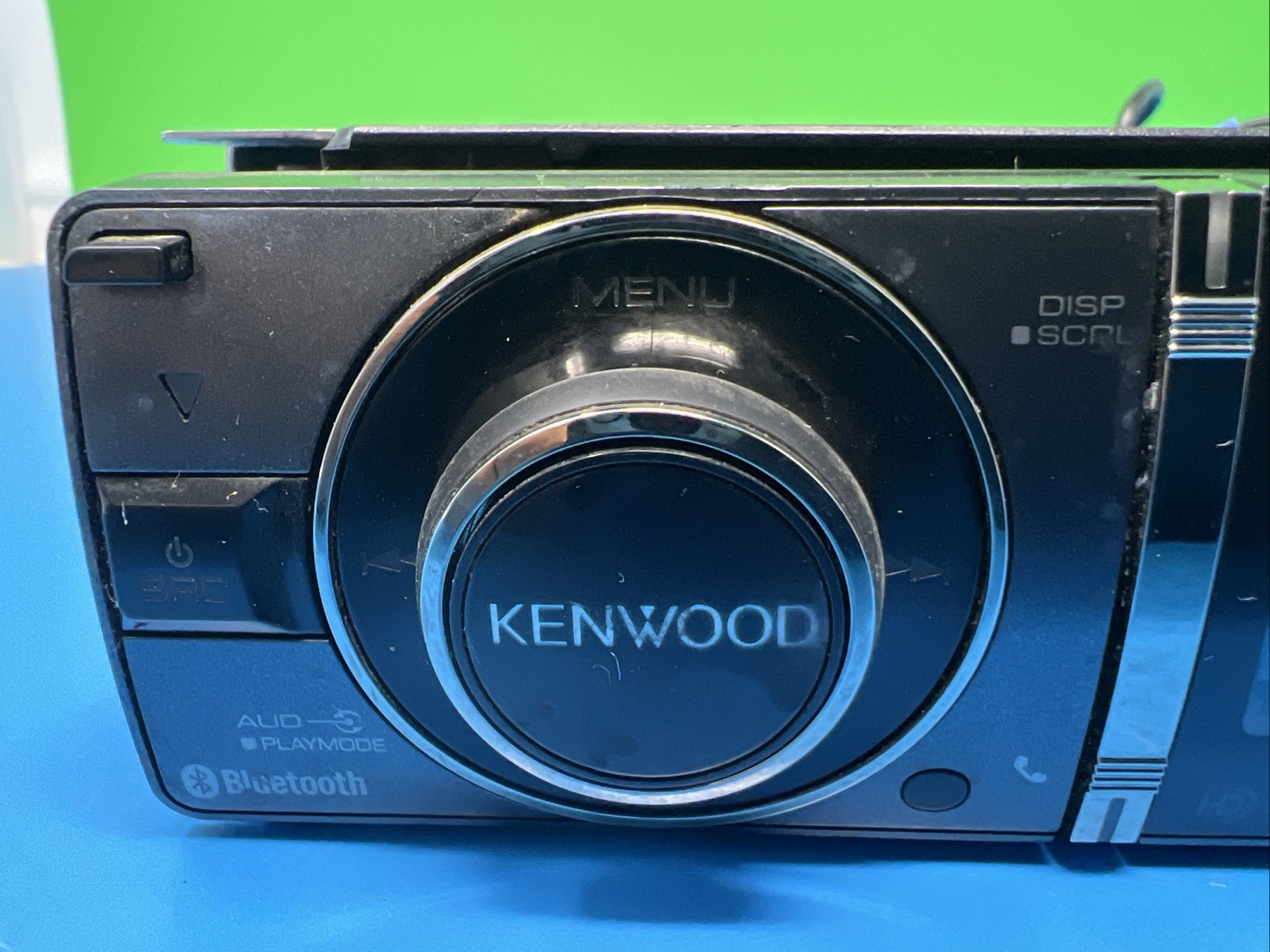 Kenwood KDC-BT945u CD Player/USB In Dash Receiver Car Stereo Deck