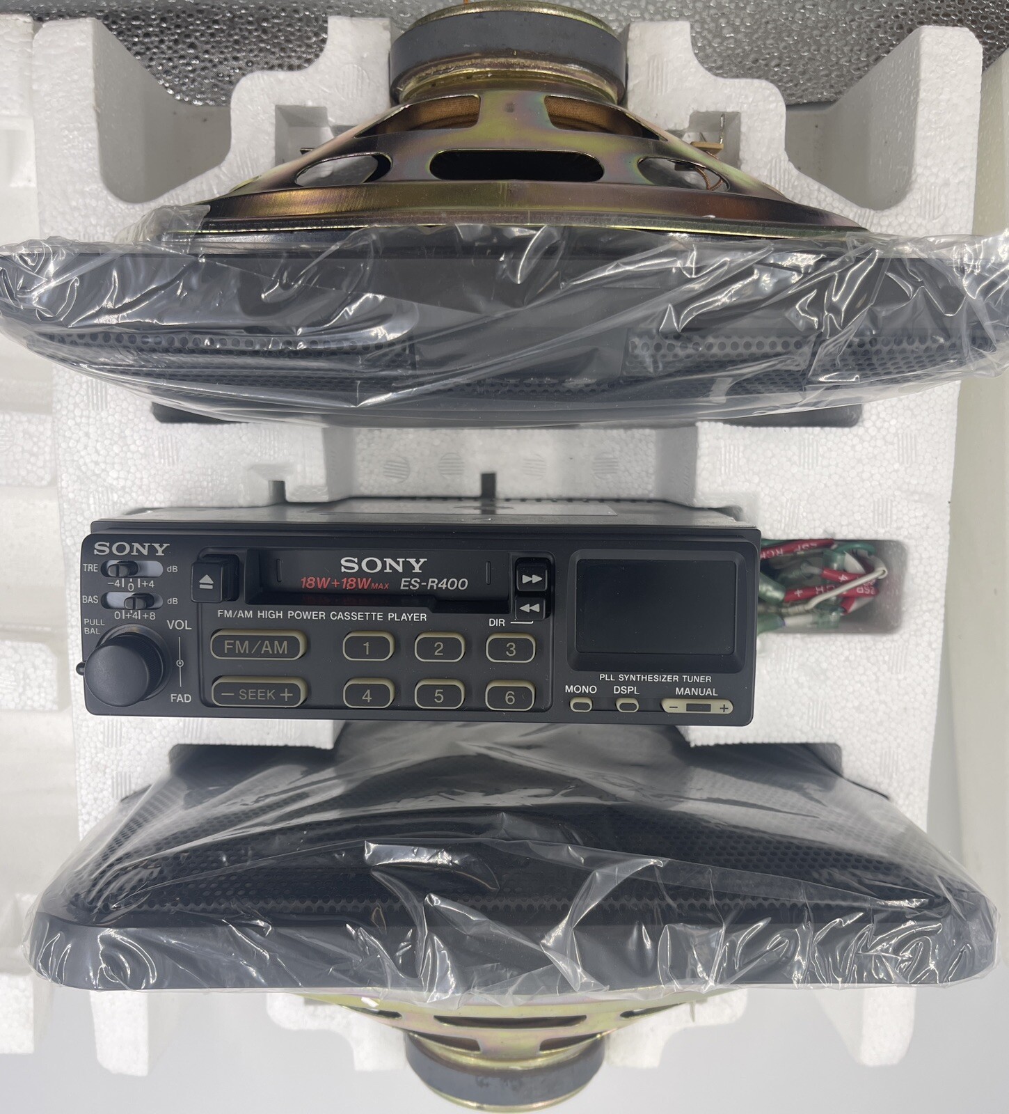 RARE Vintage SONY ES-P400 CAR STEREO CASSETTE , Radio & Speaker System NEW