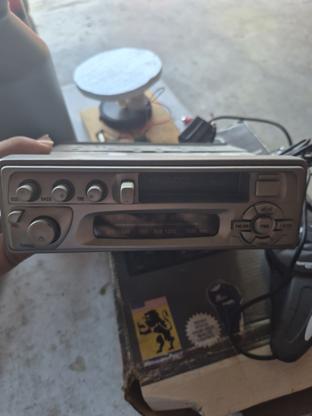 KINGWOOD MX-950 1 DIN AM/FM CD & Cassette Stereo Detachable Face Aux RCA Out