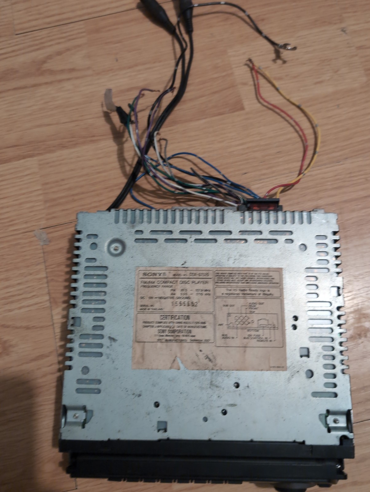 Sony Car Radio EQ Spectrum Analyzer Aux Drive-S XPlod Sat Ready -Disc Read Error