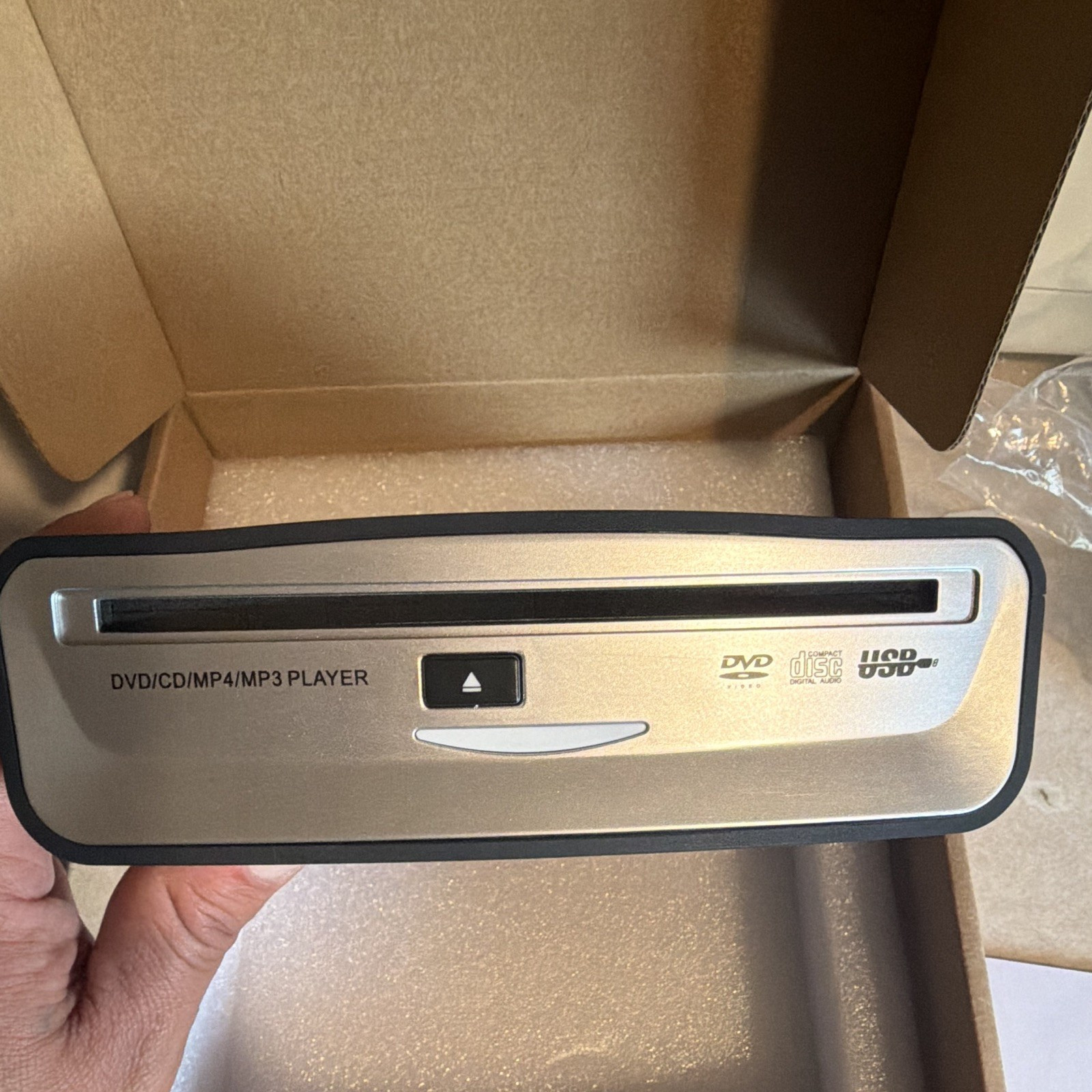DVD VIDEO SYSTEM In-Dash Car Audio CD Player DVD/CD MP4 MP3 Playback