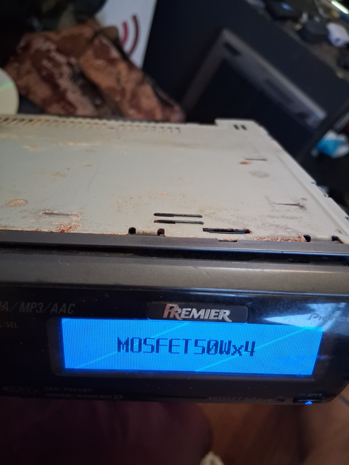 RARE PIONEER DEH-P6800MP CD Player. For Parts Or Repair
