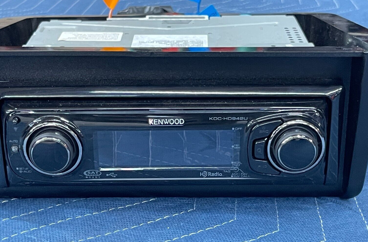 KENWOOD KDC-HD942U Audiophile CD Player HD Radio Built-In SAT USB AUX *USED*