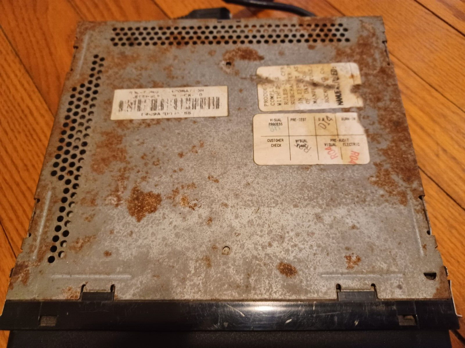 RARE OLD SCHOOL ROCKFORD FOSGATE CD PLAYER RFX-8130 – NO HARNESS PARTS OR REPAIR