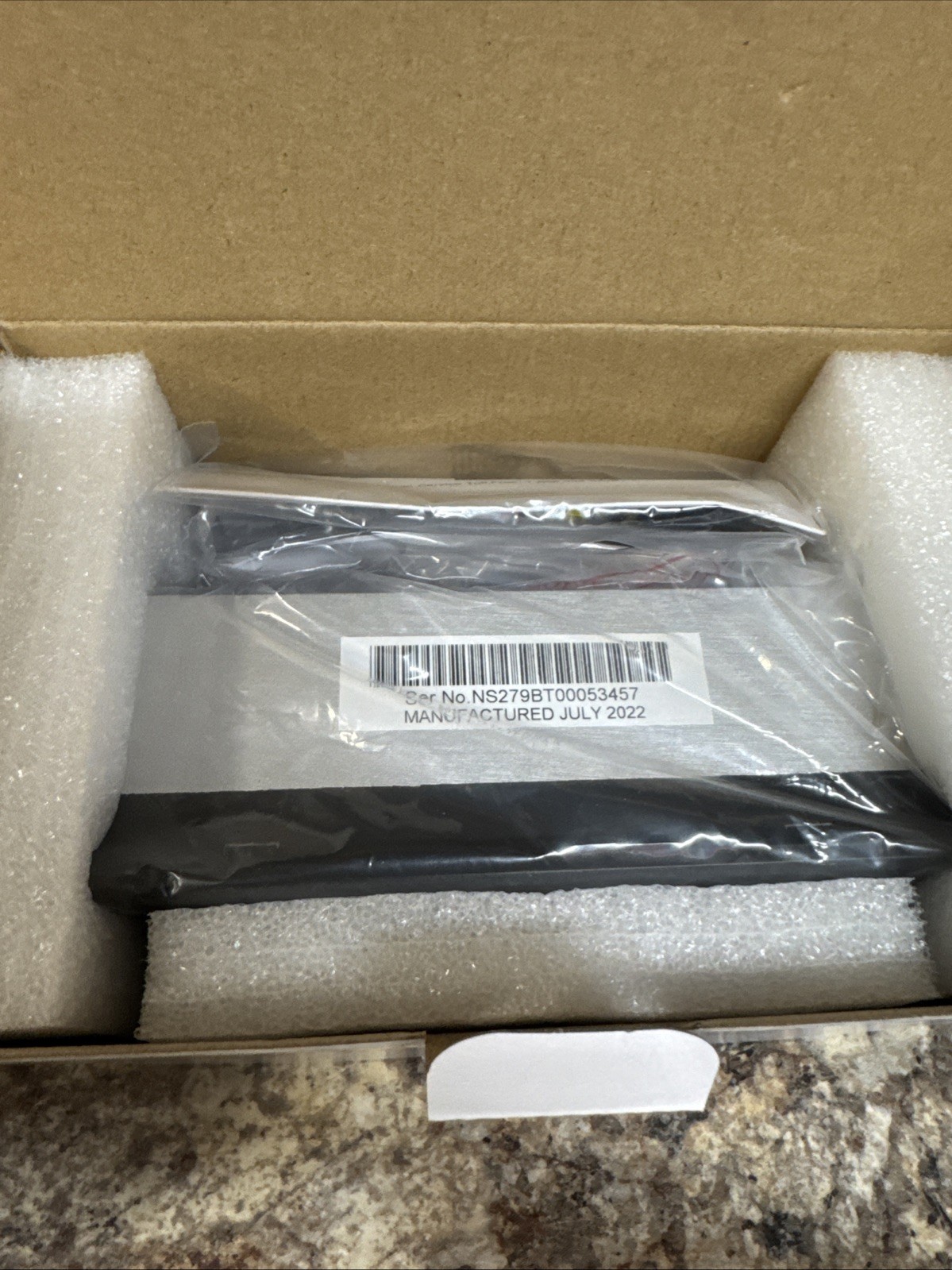 Dual XVM279SPK2 7″ Digital Multimedia Receiver (NO CD) Two 6.5″ 2-Way Speakers