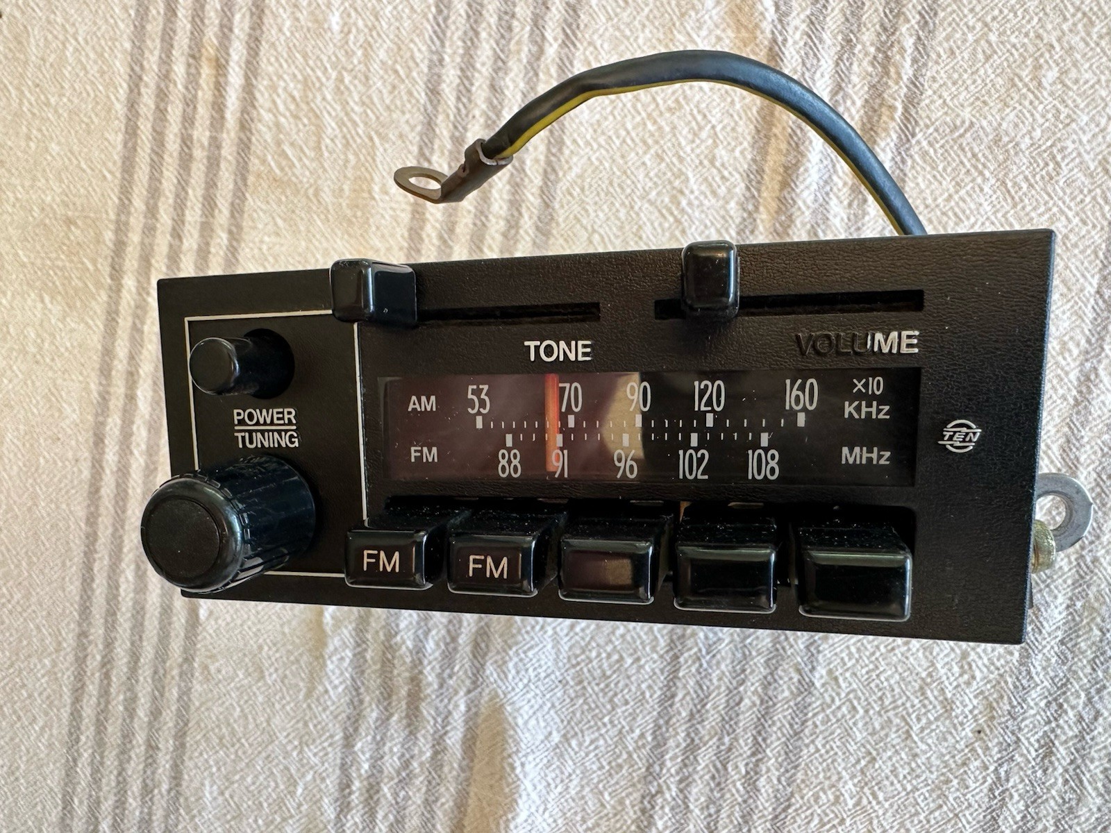 Vtg OEM Fujitsu Ten Ltd AM/FM Car Stereo Radio 86120-12020 Japan Slide Volume