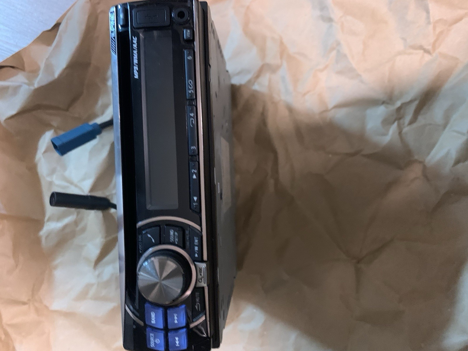 Alpine CDE-102 1 DIN In-Dash CD Player MP3 WMA AAC No Wire Harness As Is