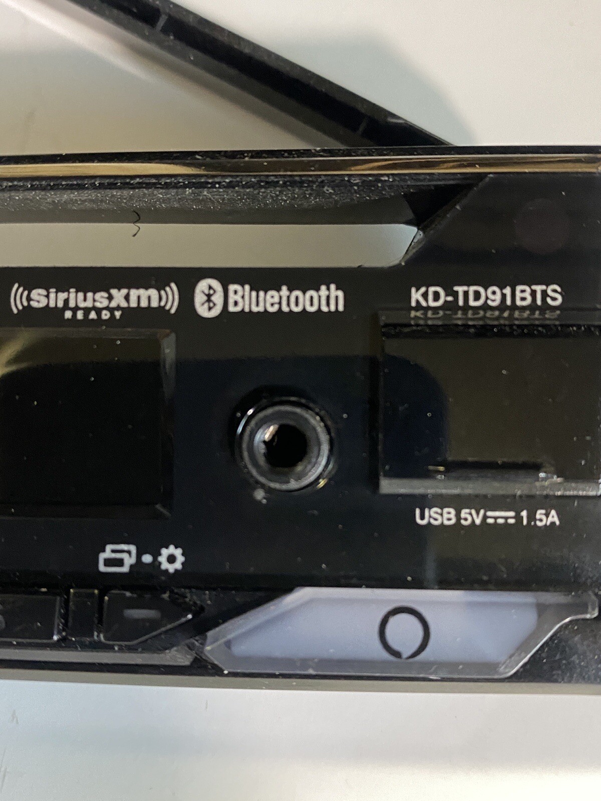 JVC KD-TD91BTS Bluetooth & CD Receiver With Original Box