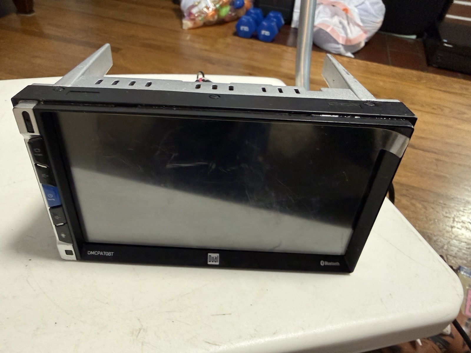Dual Electronics DMCPA70BT Digital Media Receiver Bluetooth Touchscreen (read)