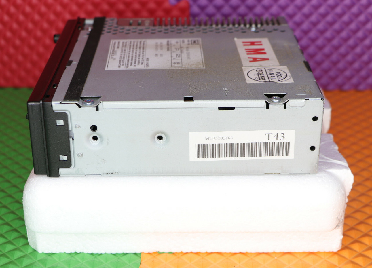 Hyundai Factory CD FM/AM Radio Part No. 96160-2D101AX H-260JU