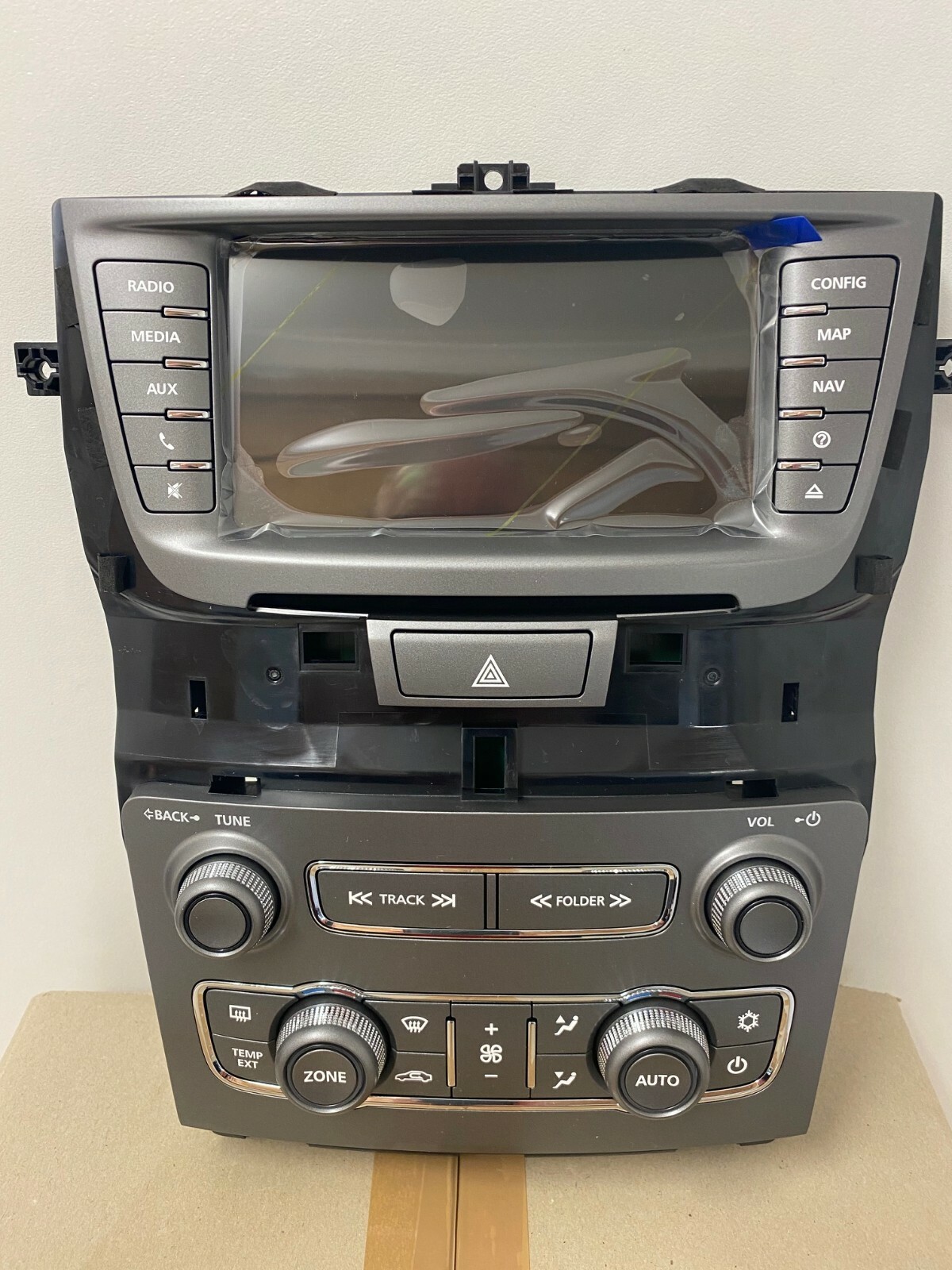 Holden Genuine VE 2010-2012 Berlina Calais CalaisV Stereo ” Dash Control Unit “