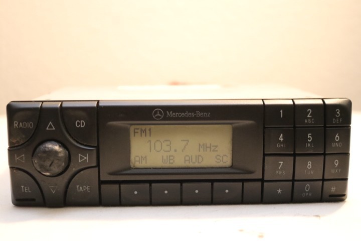 MERCEDES BE6003 CASSETTE STEREO 1999-2003 E320 SLK CLK430 W208 W/code