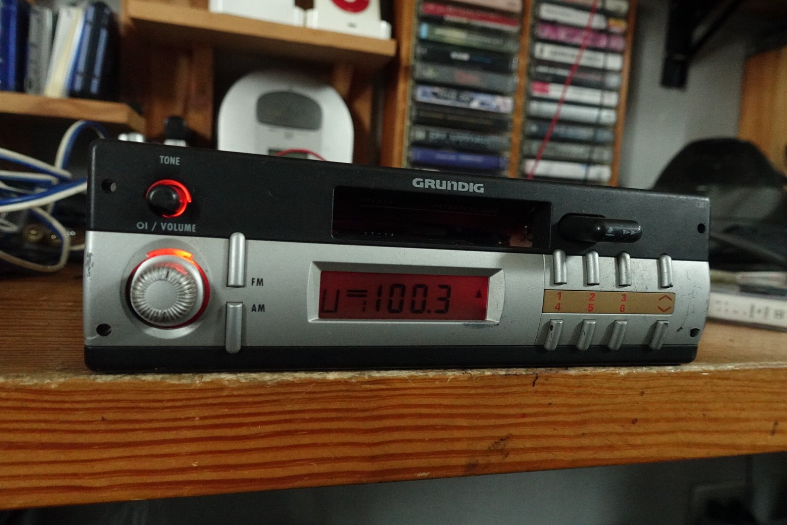 Grundig SCC 1301 vintage car radio cassett. cassette/Fm108/Bluetooth.