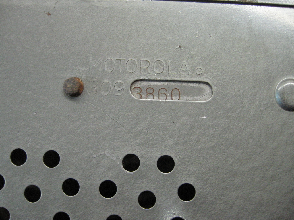 48 -50 ford mopar pontiac nash 54 chevy tk motorola 30937648 model 309 am radio
