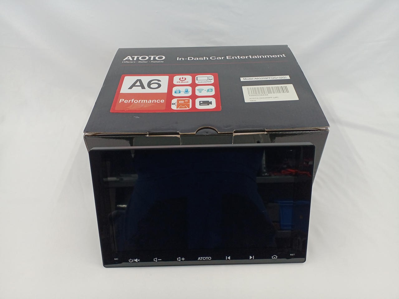 ATOTO A6G209PF (2G + 32G) Car Audio With Accessories, Good Condition From Japan