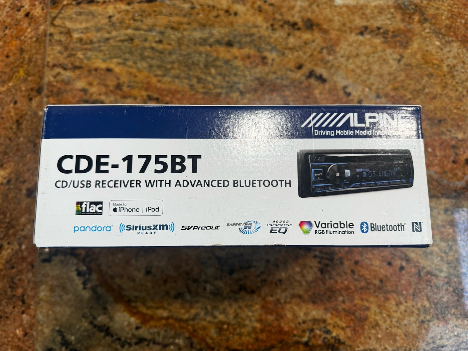 BRAND NEW IN BOX Alpine CDE-175BT CD Player USB Receiver With ADV Bluetooth