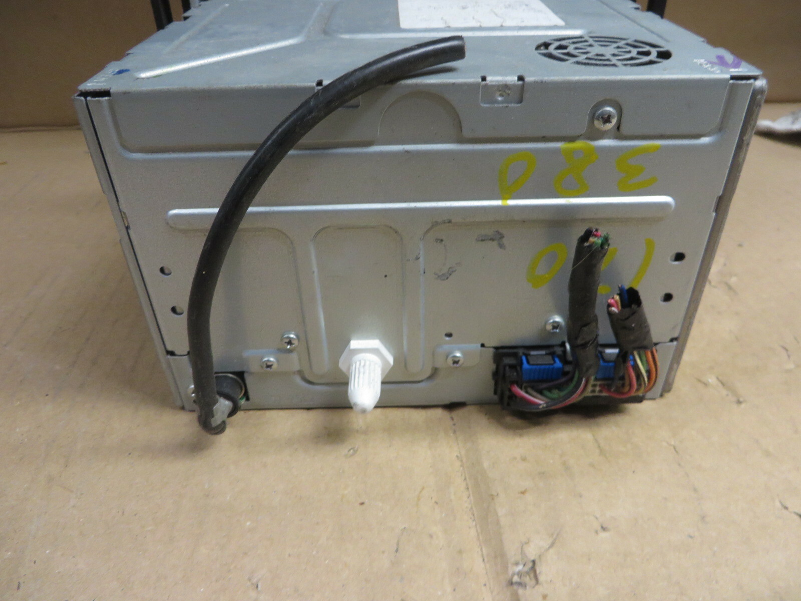 SATURN AURA 07 08 2007-2008 RADIO AUDIO AM FM CD FACTORY DASH UNIT OEM# 15835878