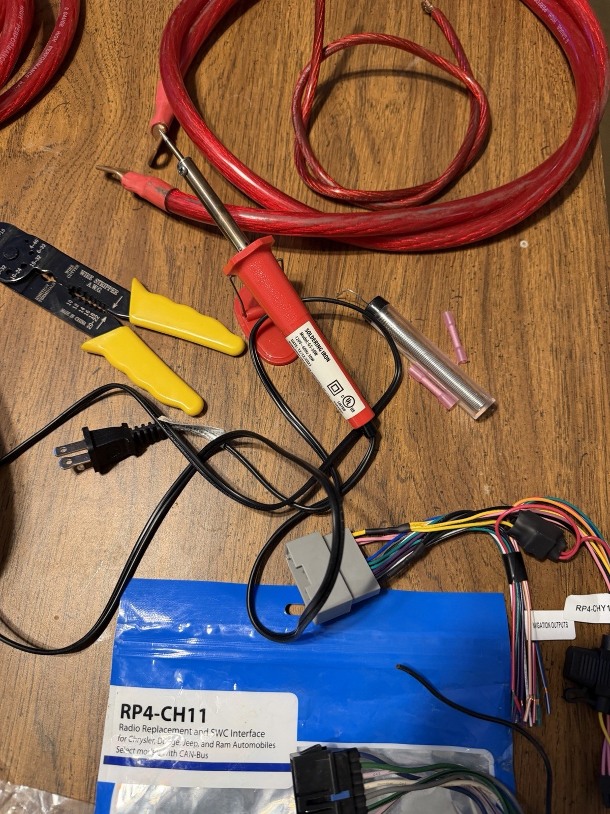 Dual XDM17BT radio stereo Media receiver USB AUX tested, Plus Wiring And Tools