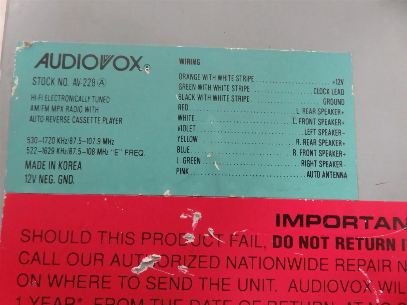 Audiovox AV-228 Electronically-tuned AM/FM/MPX Cassette Player