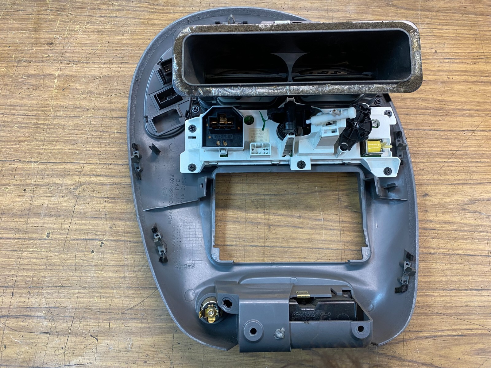 Ford Falcon AU S1 Dash A/C Stereo Control Surround Grey