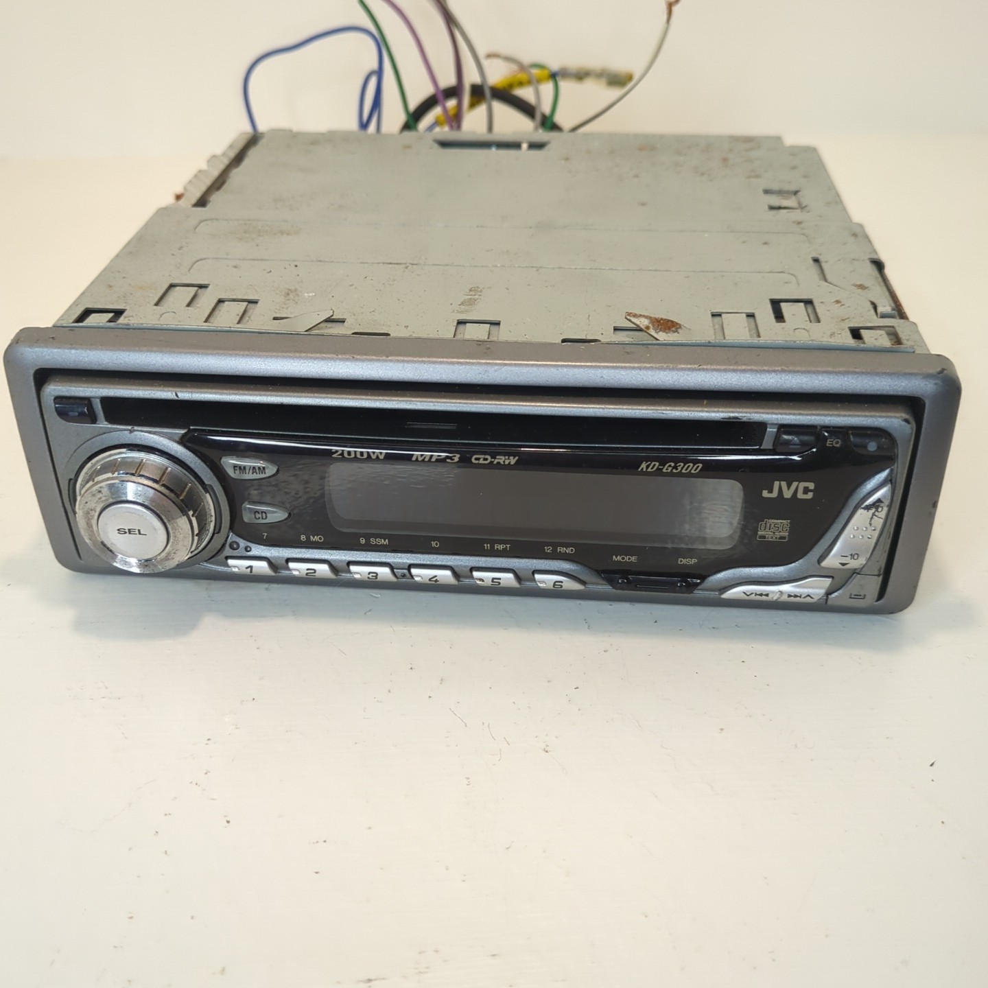 JVC KD-G300 AM/FM/CD/MP3 Player In Dash Receiver 200W