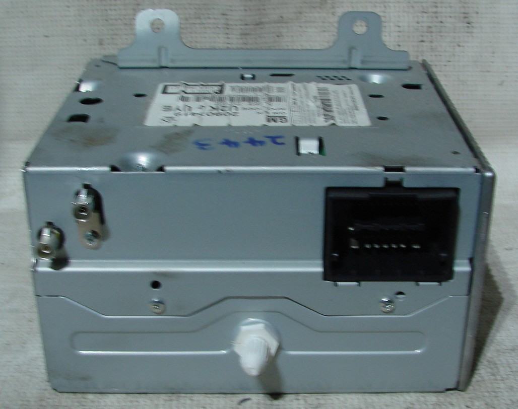 Saab 9-5 2010 Factory Stereo MP3 CD Player Radio XM Ready 20907419