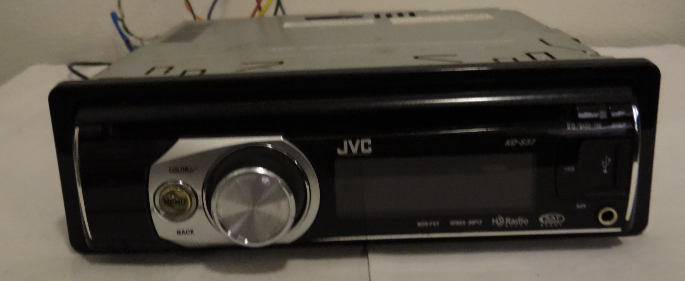 JVC KD-S37 MP3/WMA/CD/USB Receiver 50W x 4 iPhone iPod