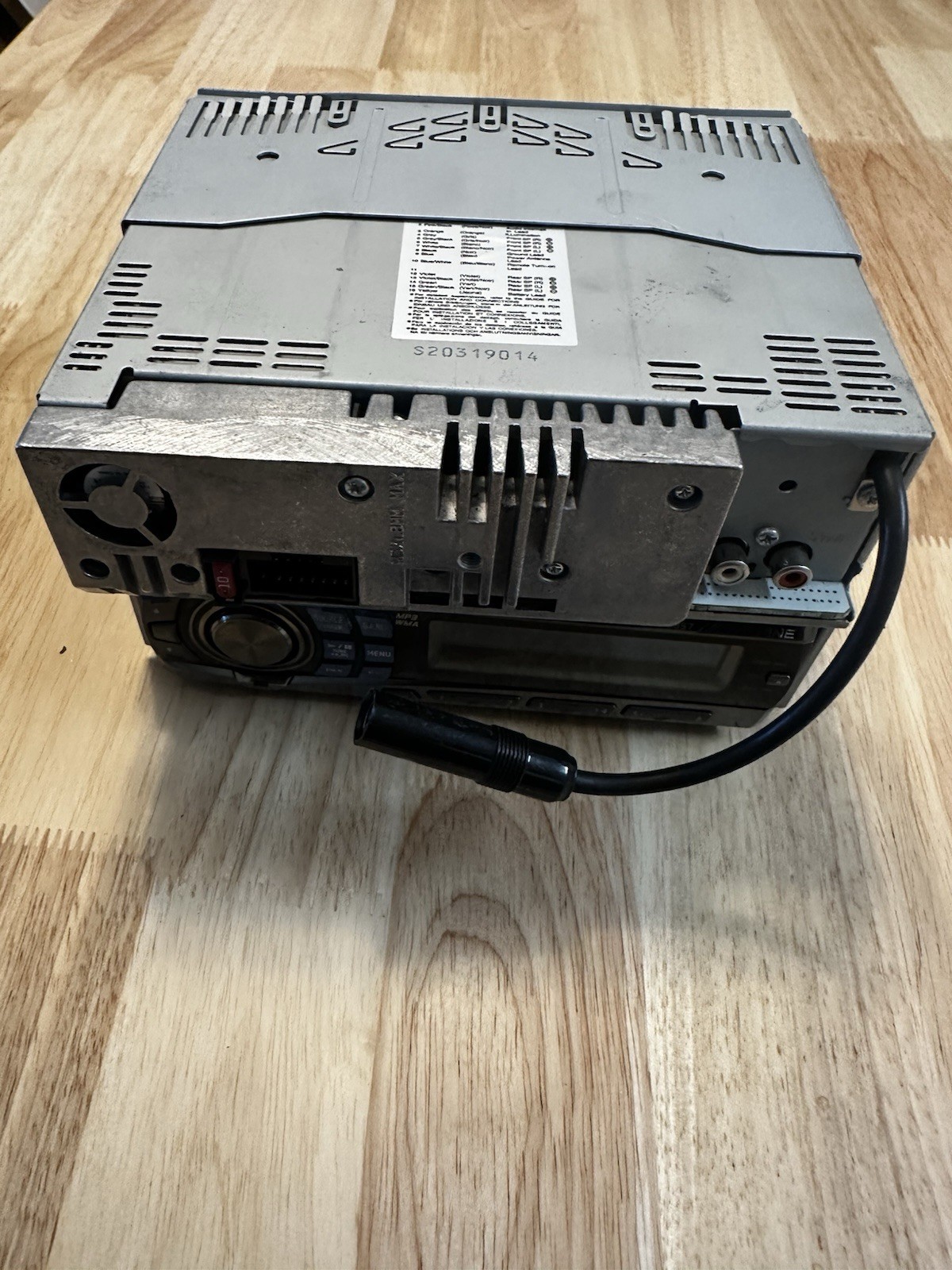 ALPINE CDA-9857.ALPINE CDE-134HD For Parts