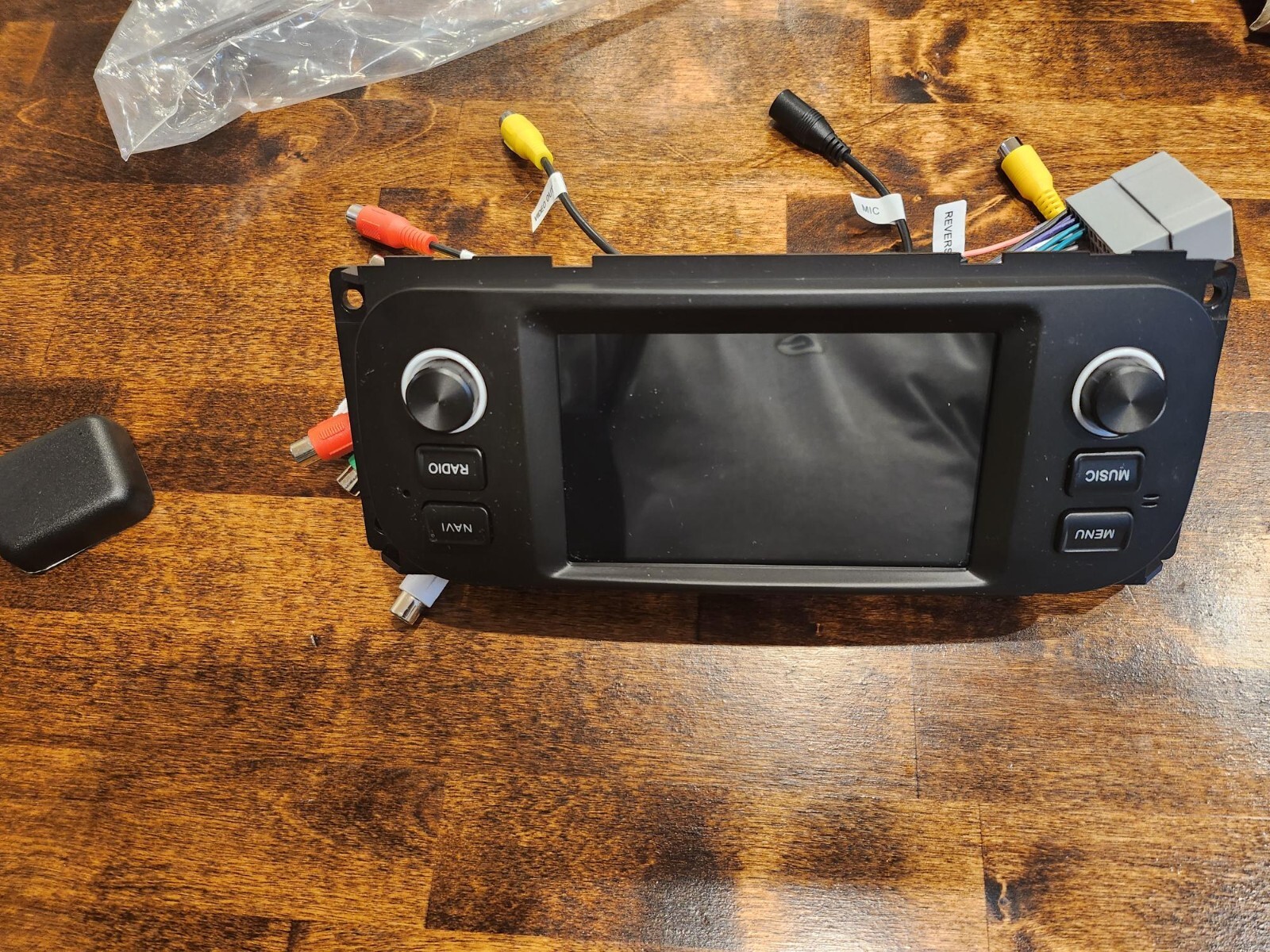 Car Radio for 2003 – 2006 jeep Wrangler