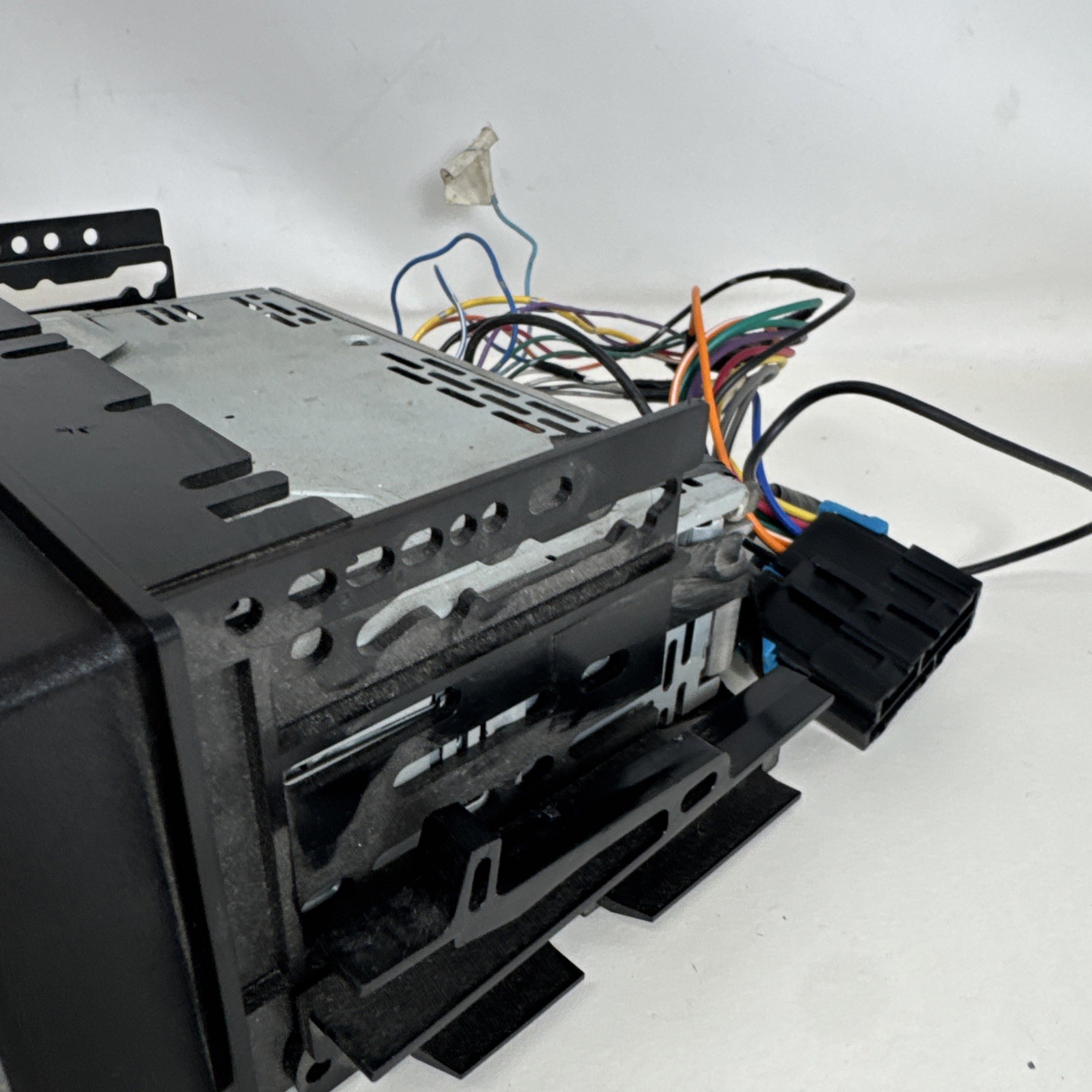 SONY CDX-GT72W w/ Head Unit And Cables Graphics
