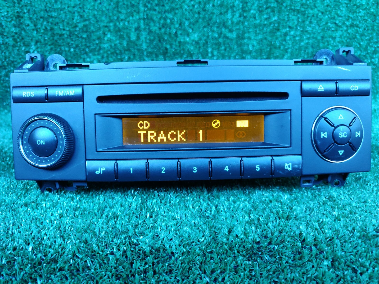 Mercedes Benz Original Car Radio Audio 5 Be9012 A1698200886 Oem Part
