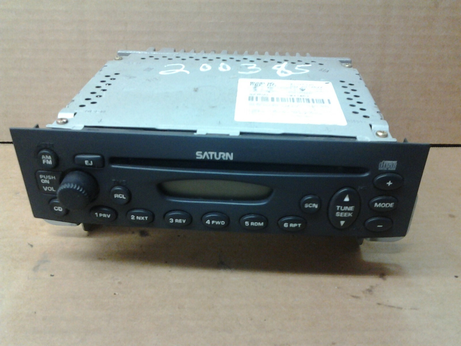 2003 Saturn Ion AM-FM Radio Receiver