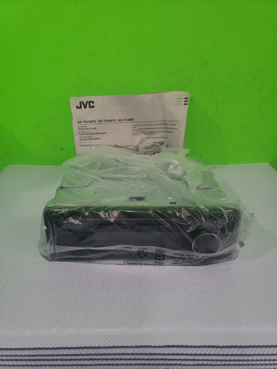 NEW JVC KD-T720BT 1-DIN, AM/FM/CD Car Audio Receiver w/ Bluetooth, USB Open Box