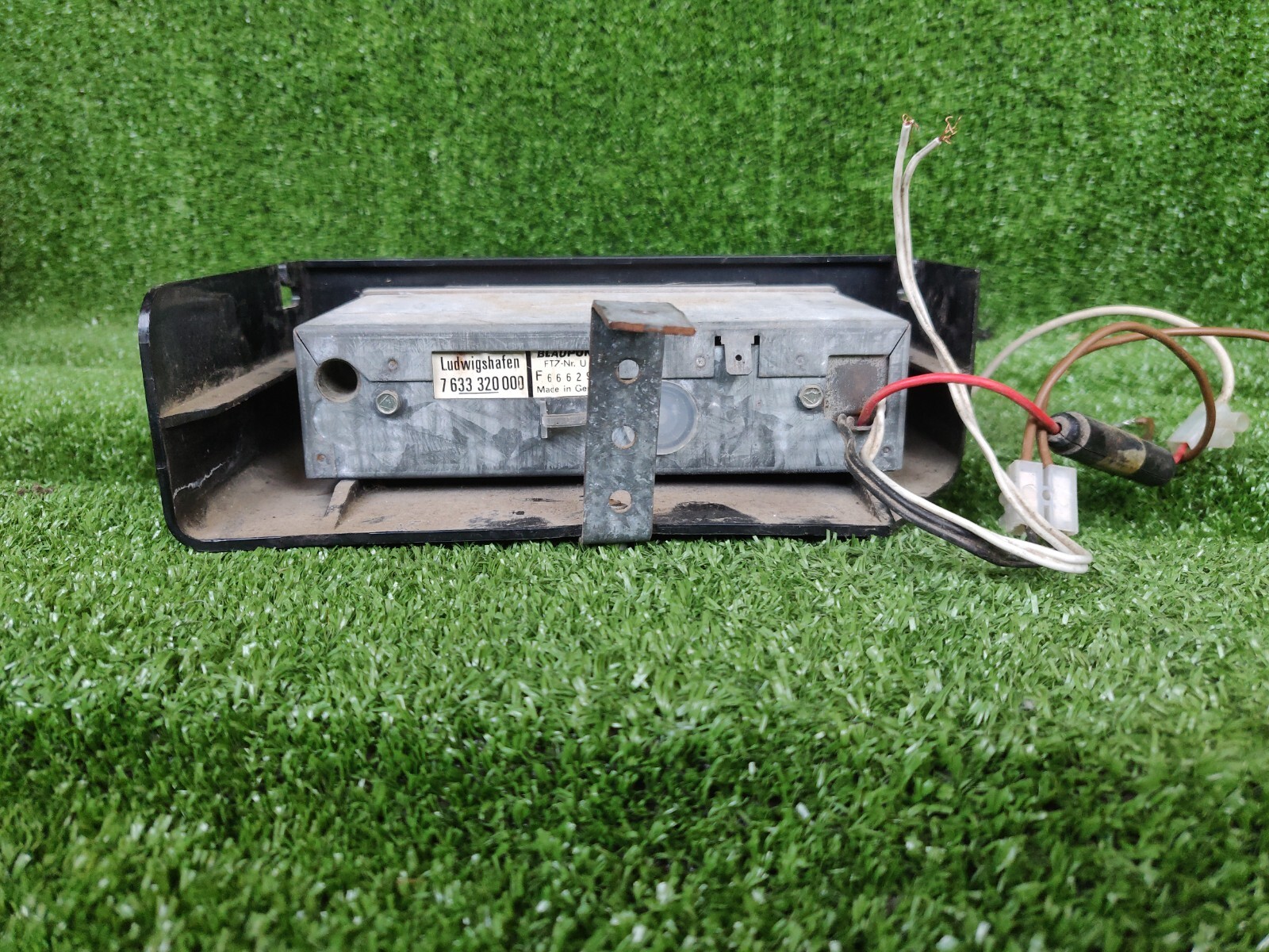 Blaupunkt Ludwigshafen 7633320000 7 633 320 000 Original Car Radio