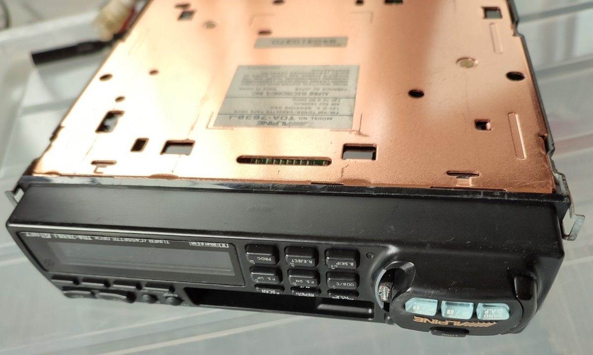 ALPINE TDA-7638J AM/FM Tuner Cassette Deck Copper Chassis with Connector Junk