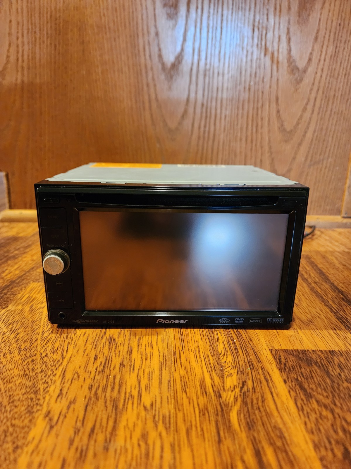 Pioneer AVIC-D3 Vintage Car Navigation DVD GPS Receiver 2 Din Untested W/ Cords