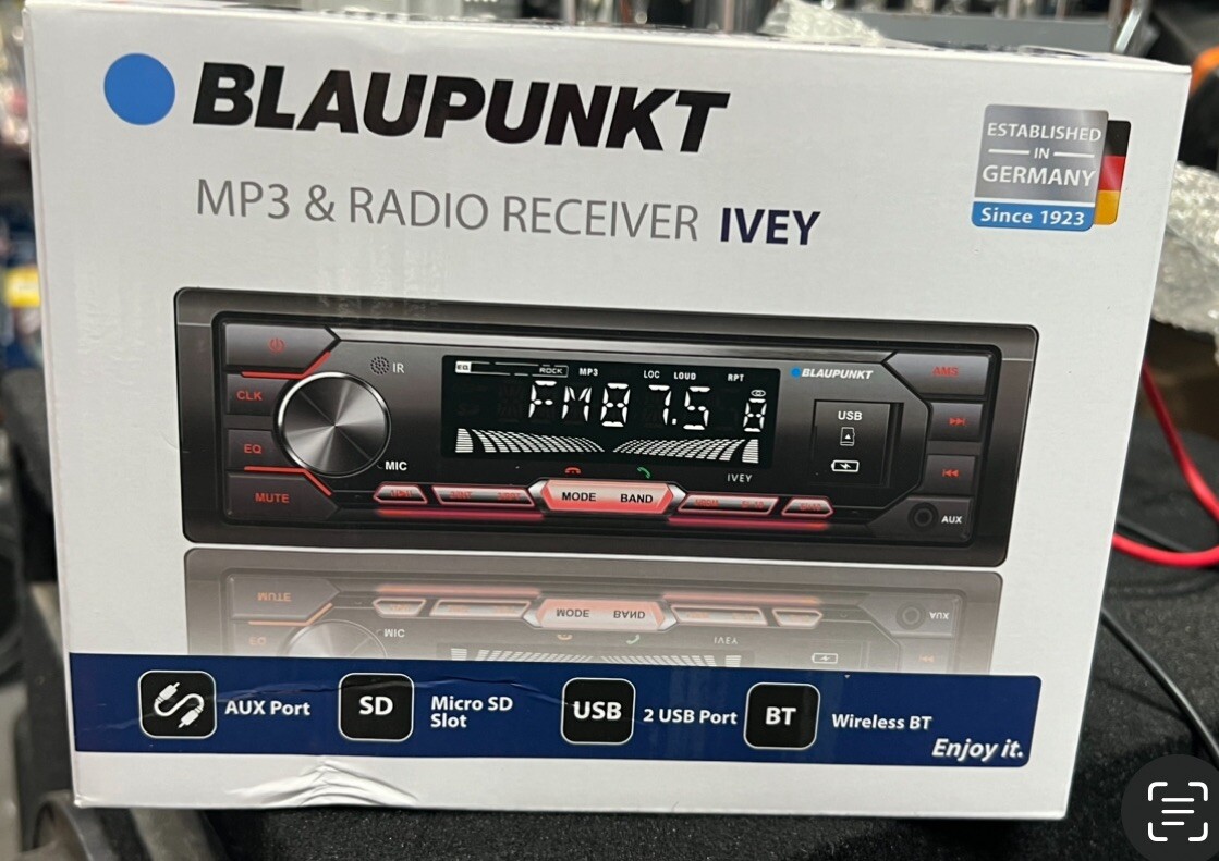 Blaupunkt IVEY Single DIN Car Stereo Bluetooth Receiver with USB Aux Input