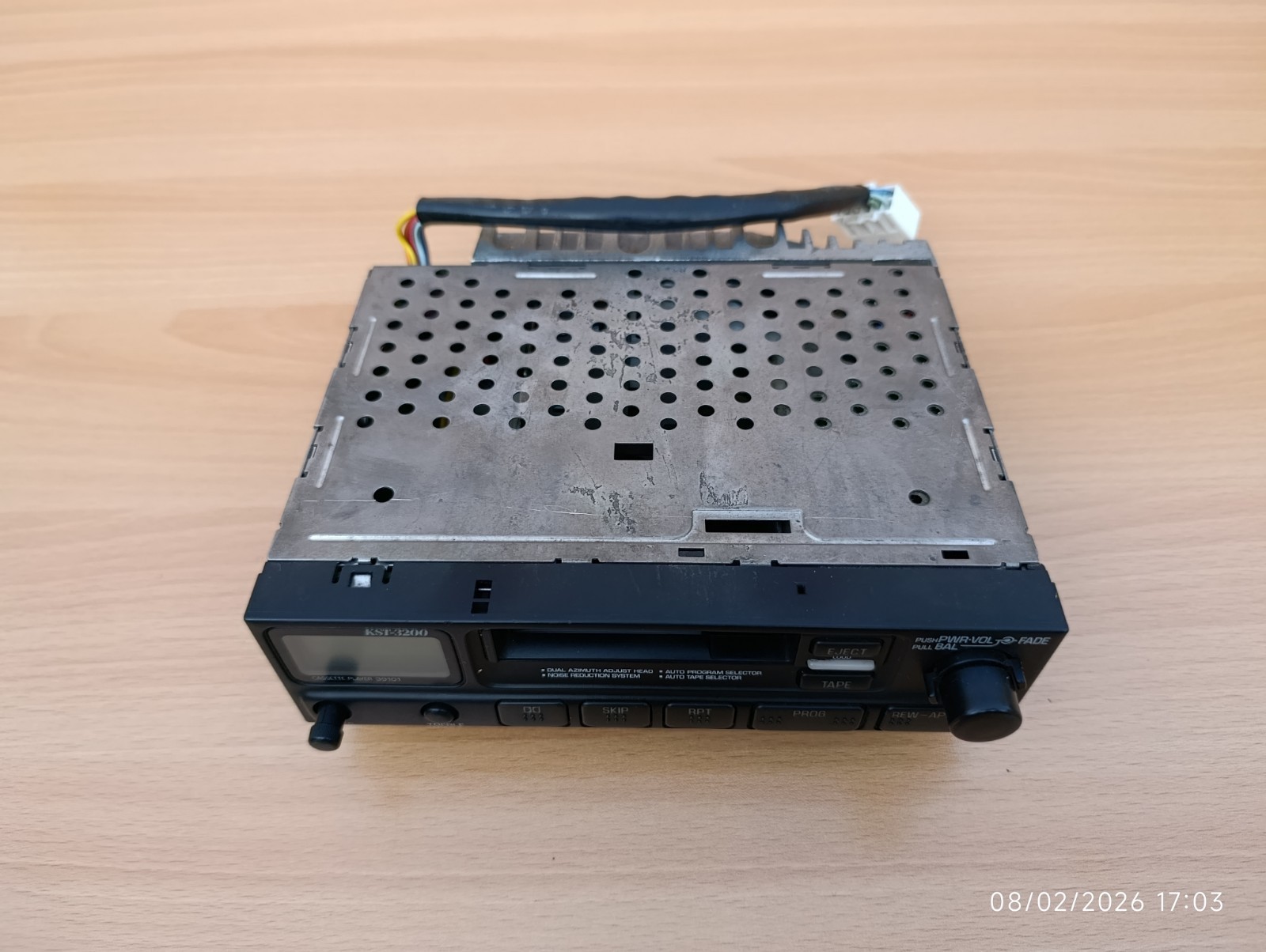 Toyota Corolla AE100, AE101 OEM Cassette Player With Equalizer Support JDM