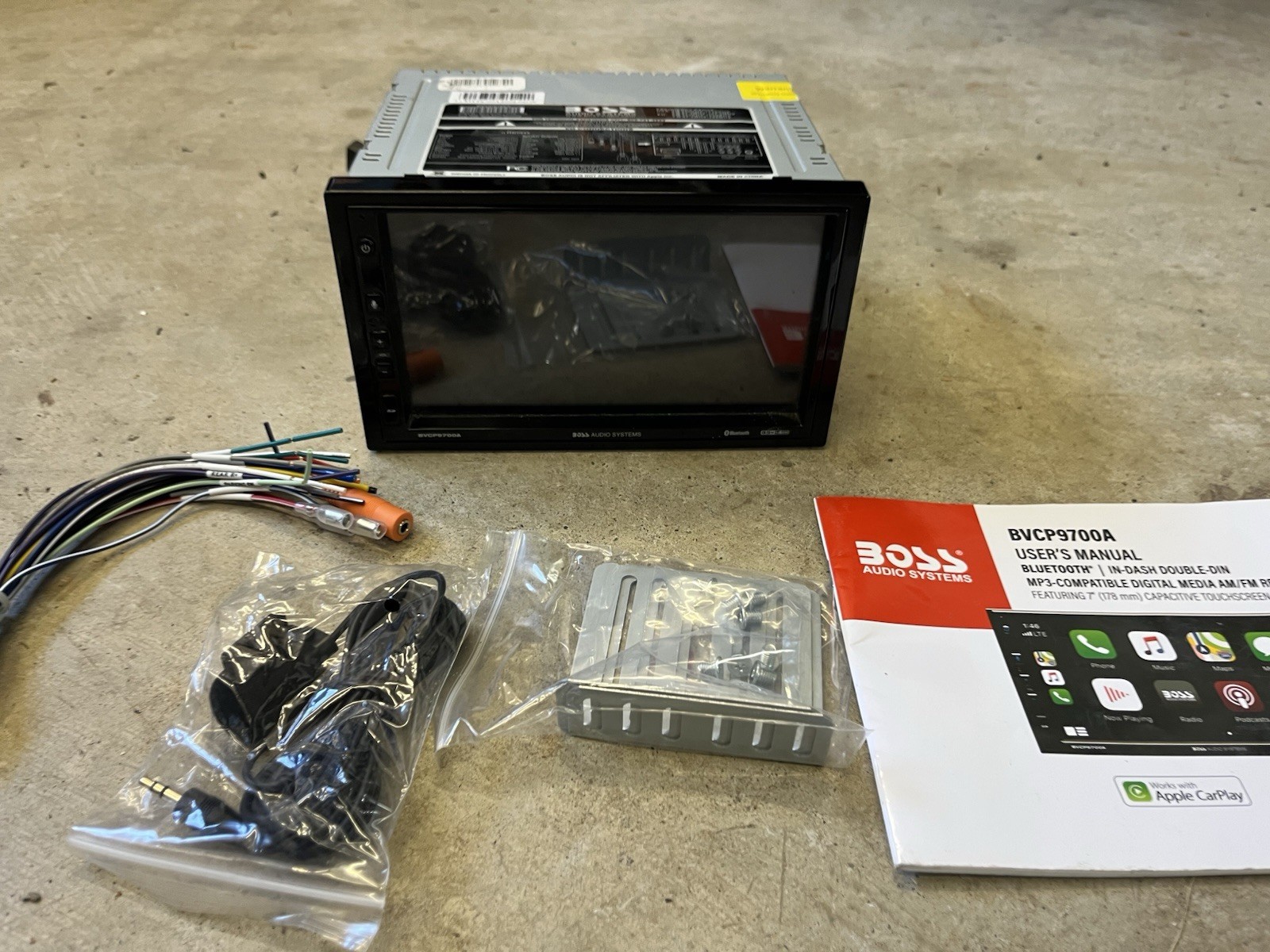 Boss BVCP9700A Stereo Head Unit for Parts Not Working Includes New Harness