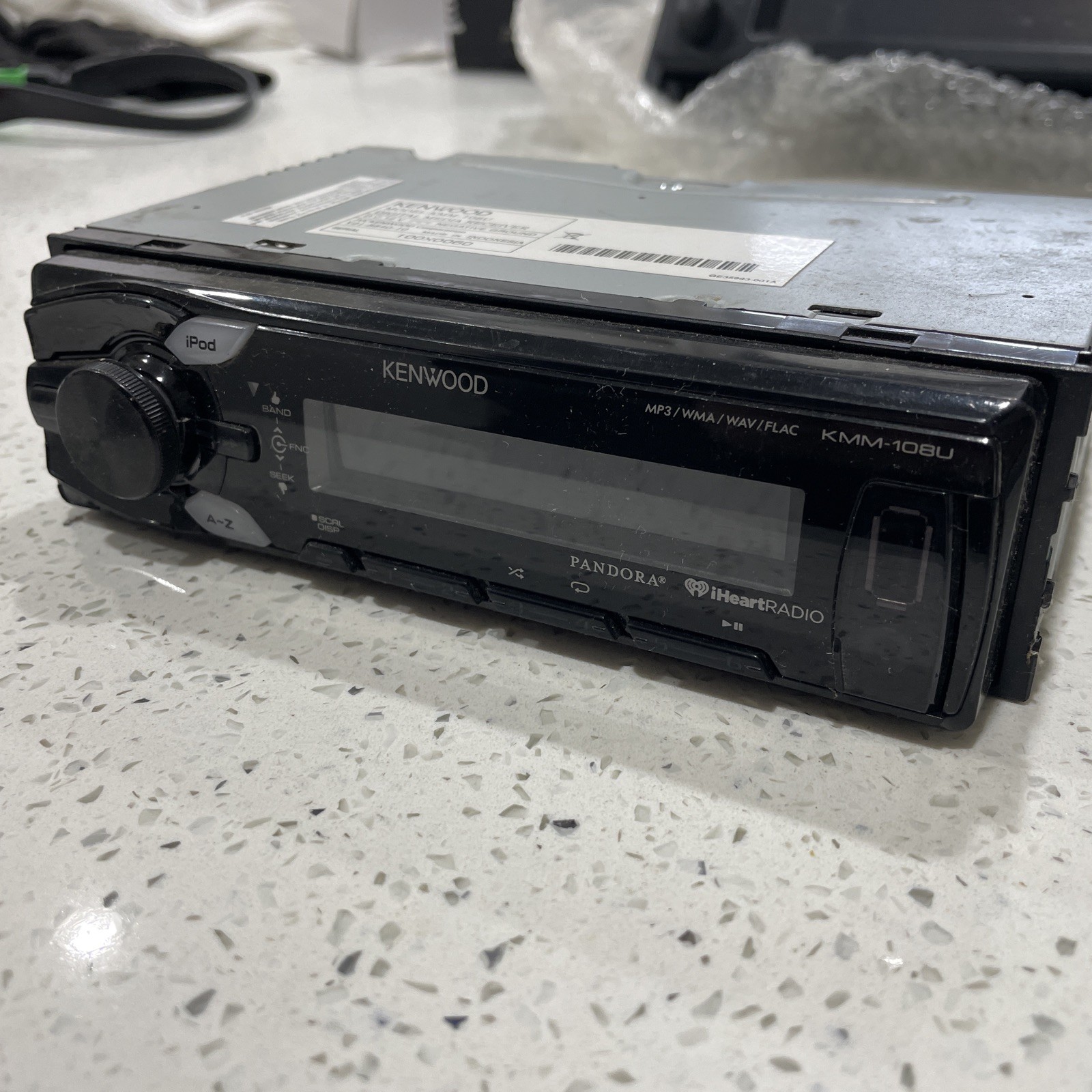 Kenwood KMM-108U Ipod in-Dash Digital Pandora MP3 Media Receiver with Front USB