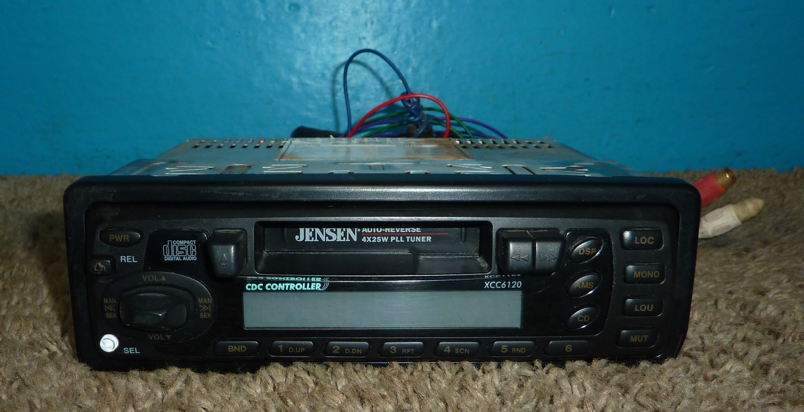 Jensen CDC Controller XCC6120 Car AM/FM Stereo Cassette Receiver
