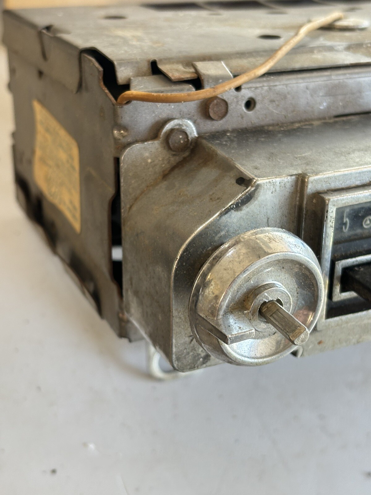 Vintage Delco 7282590-B AM Car Auto Radio 1963 1964 Chevy Untested GM