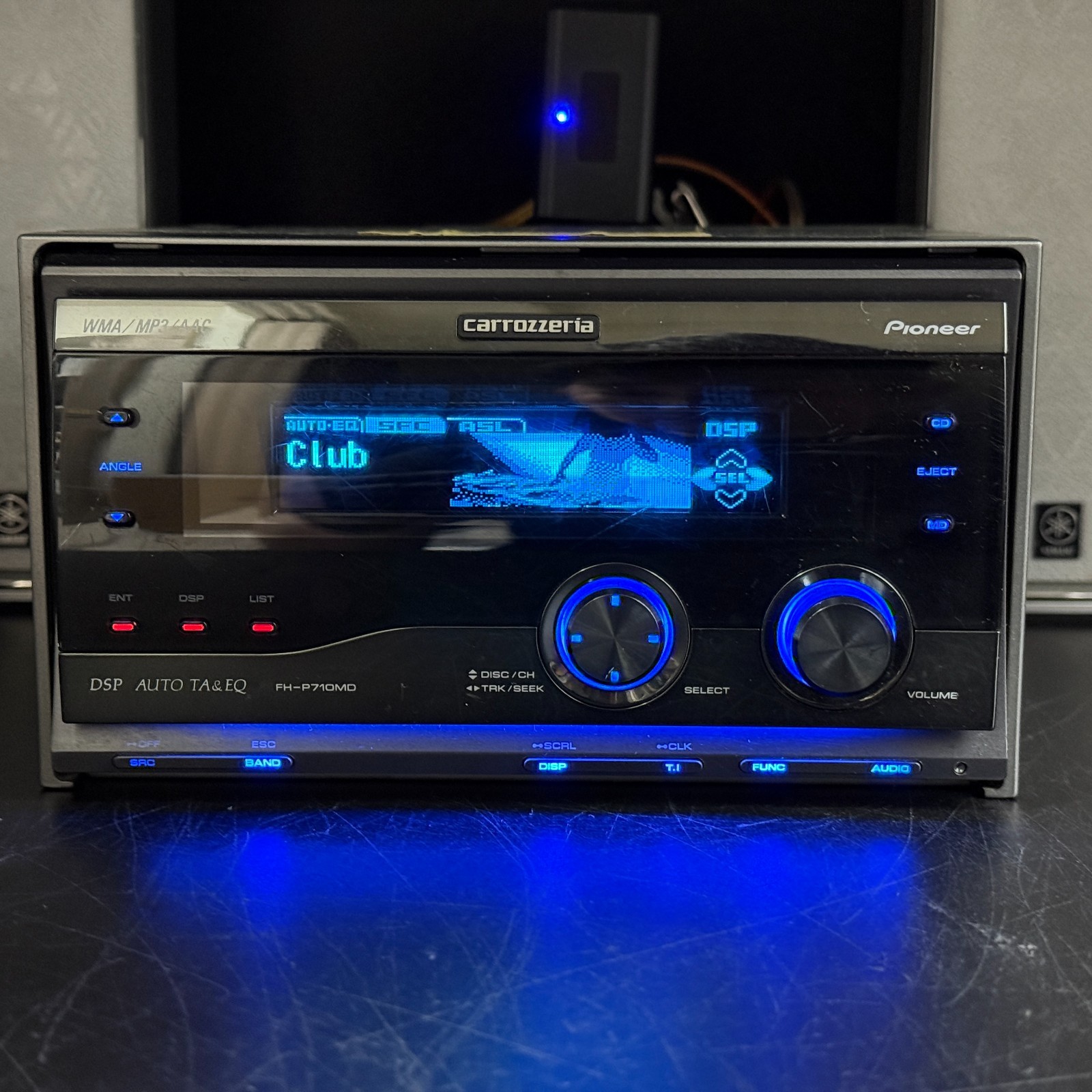Carrozzeria Pioneer FH-P710MD 2DIN CD MDLP Player w/CD-IB10 iPod Adapter Tested