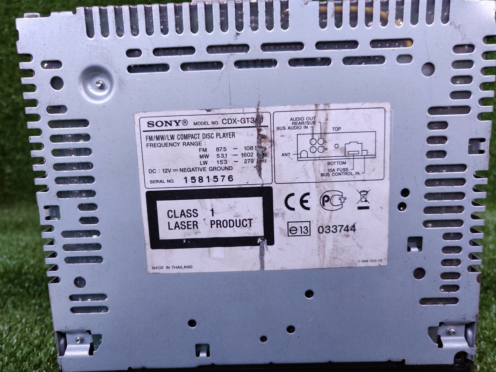 Sony Cdx-gt310 Cdxgt310 Xplod Original Car Radio