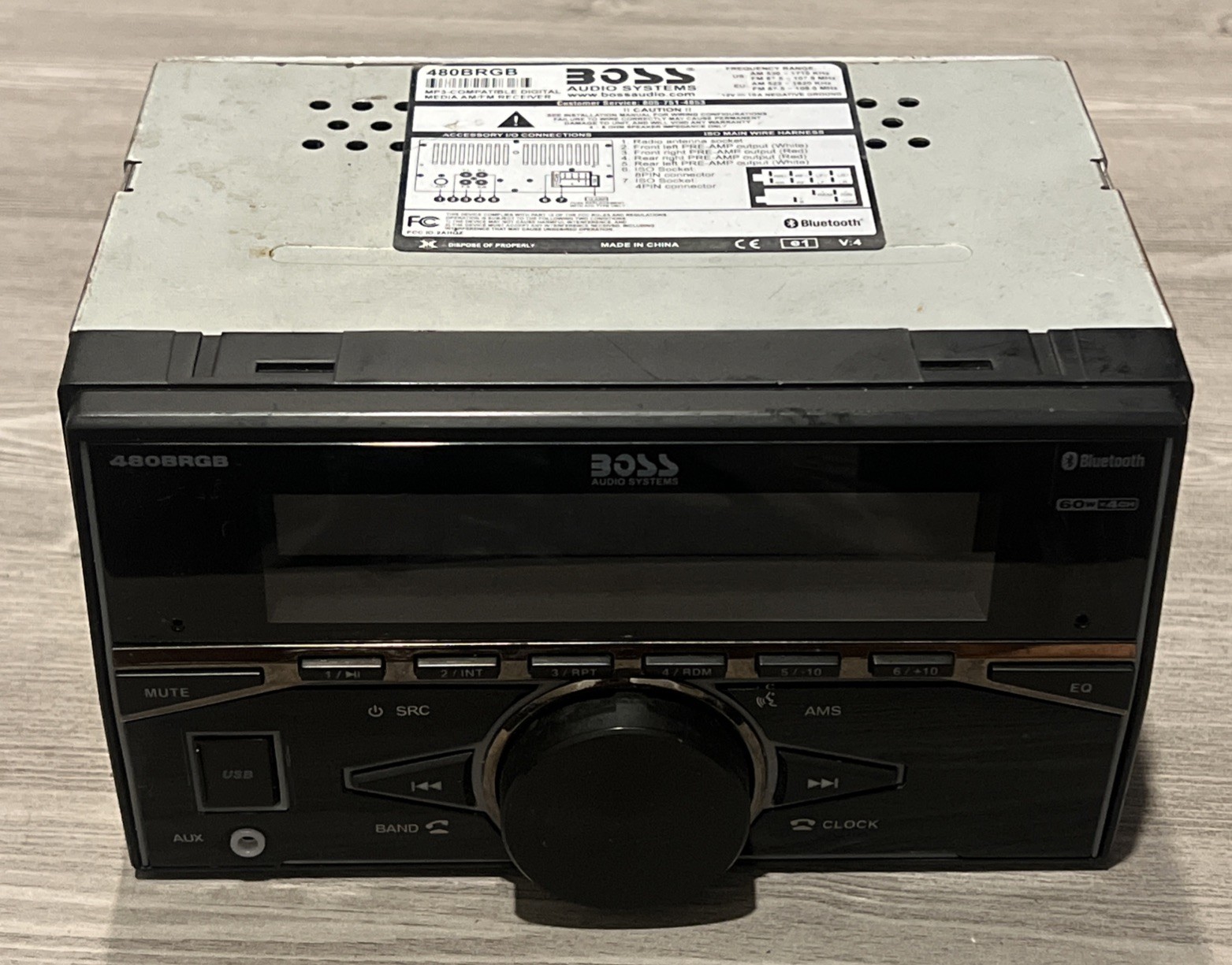 BOSS Audio 480BRGB Double 2-Din Bluetooth MP3 USB/SD AM/FM Car Stereo Receiver