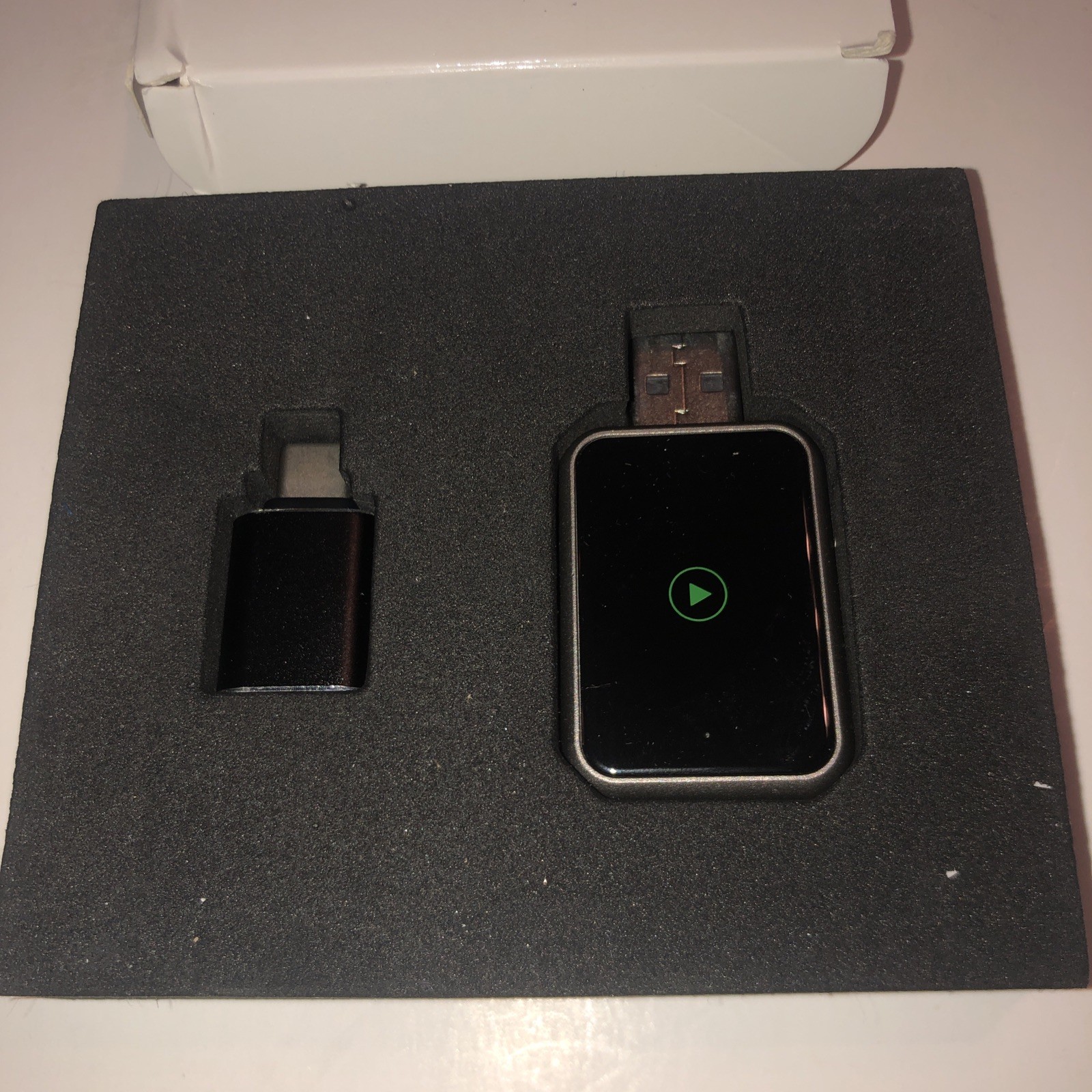 Wired to Wireless CarPlay & Android Auto Mini Adapter Auto Connect AI Box G1J AB