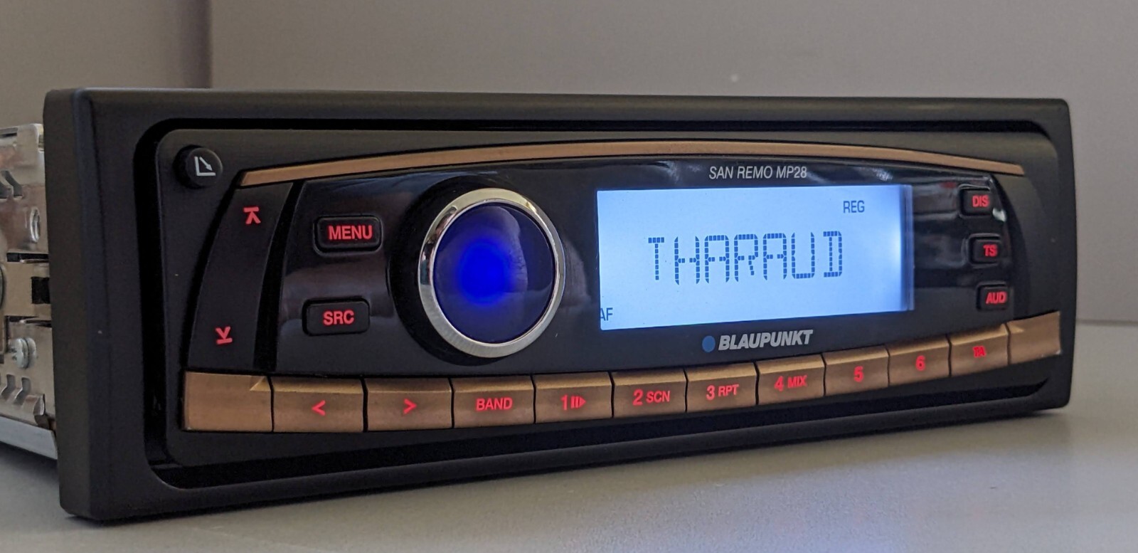 Blaupunkt San Remo MP28 7 648 491 11 Original Car Radio CD MP3 Aux-In 4×40 Watt