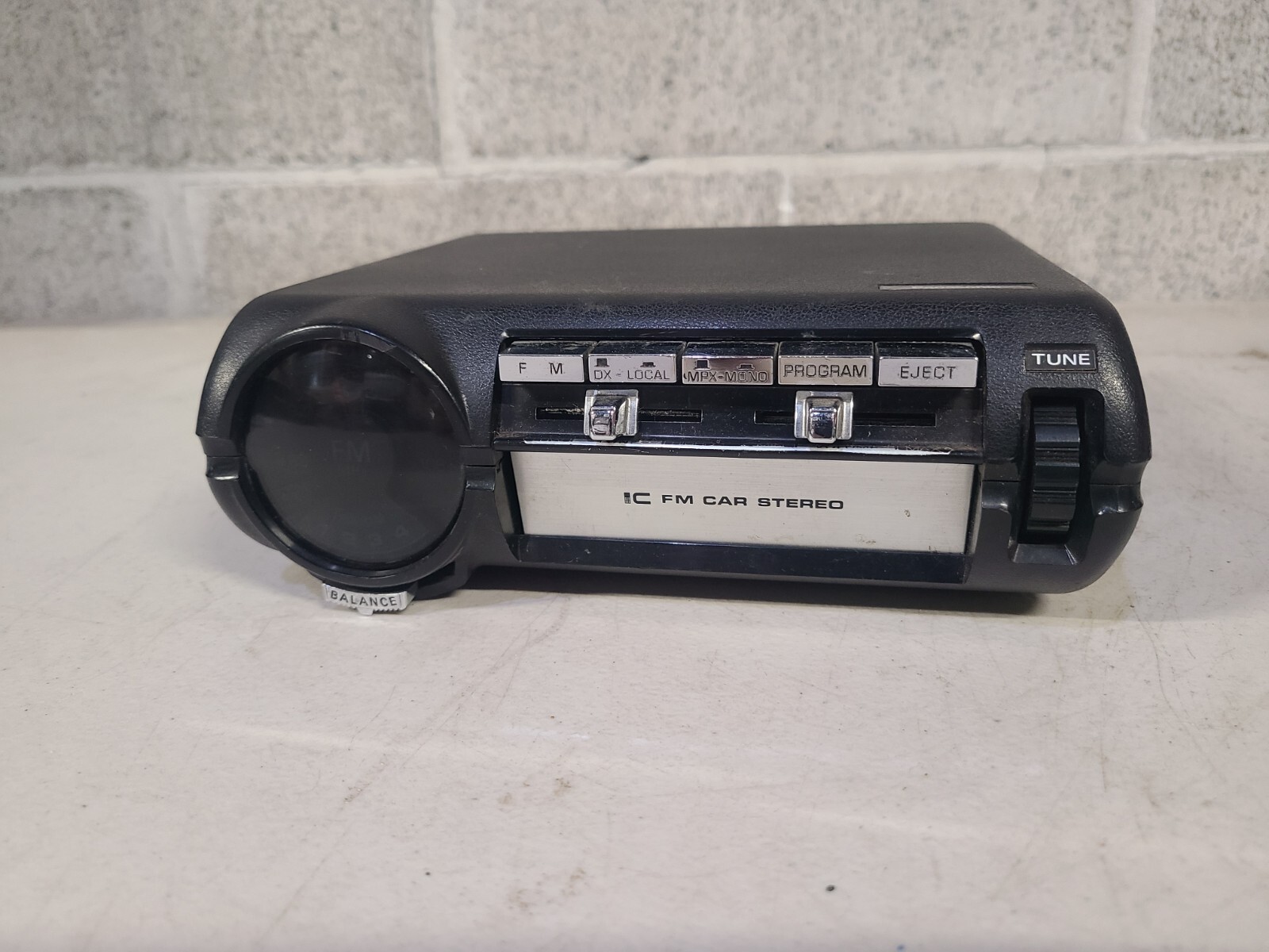 Rare Vintage PANASONIC CQ-880EU Car Radio FM 8 Track Player Stereo