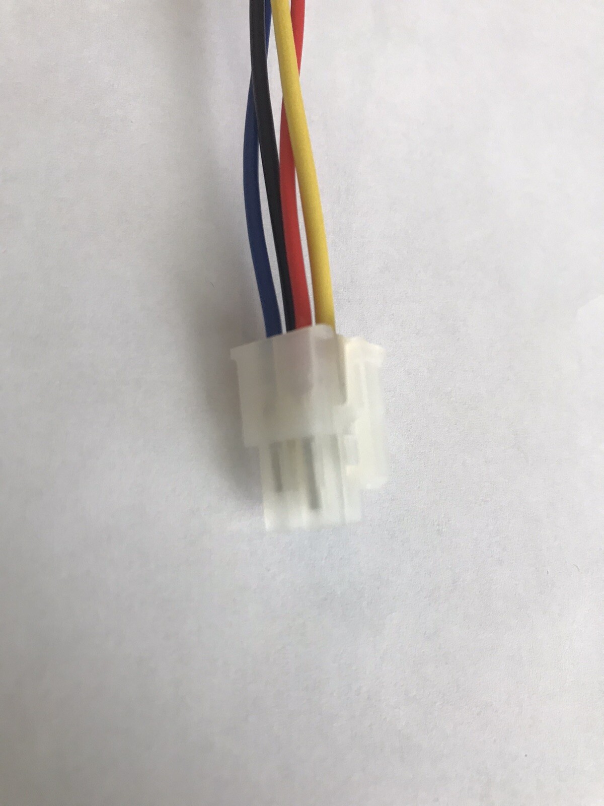 iRV Technology iRV62 AM/FM/CD/DVD 4 PIN Speaker Wire Harness A